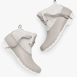 Sperry® Seersucker Saltwater Duck Boots | Size 9